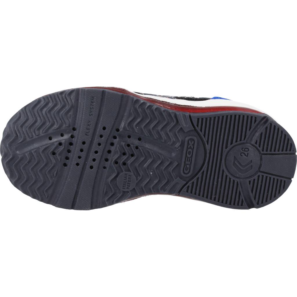 GEOX  B TODO BOY A en color C  (6)