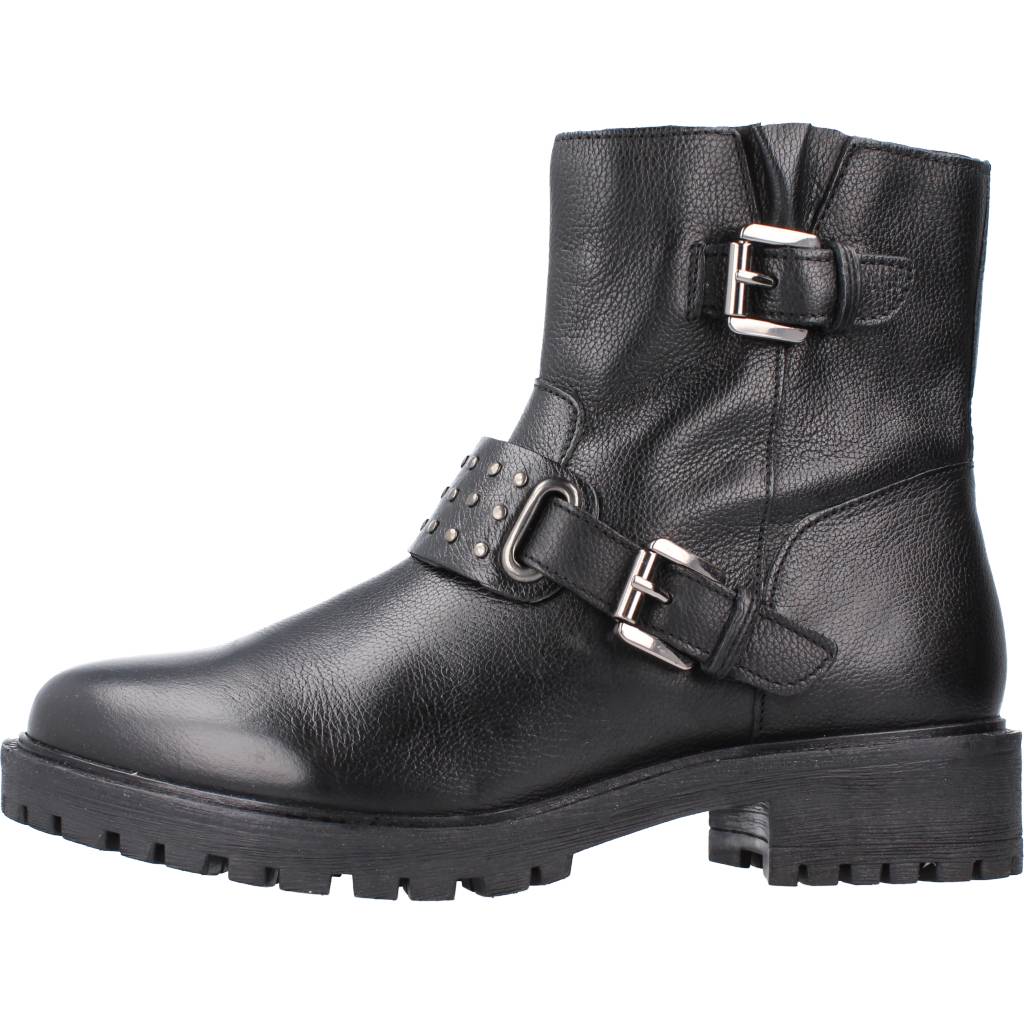 GEOX D HOARA B en color C  (2)