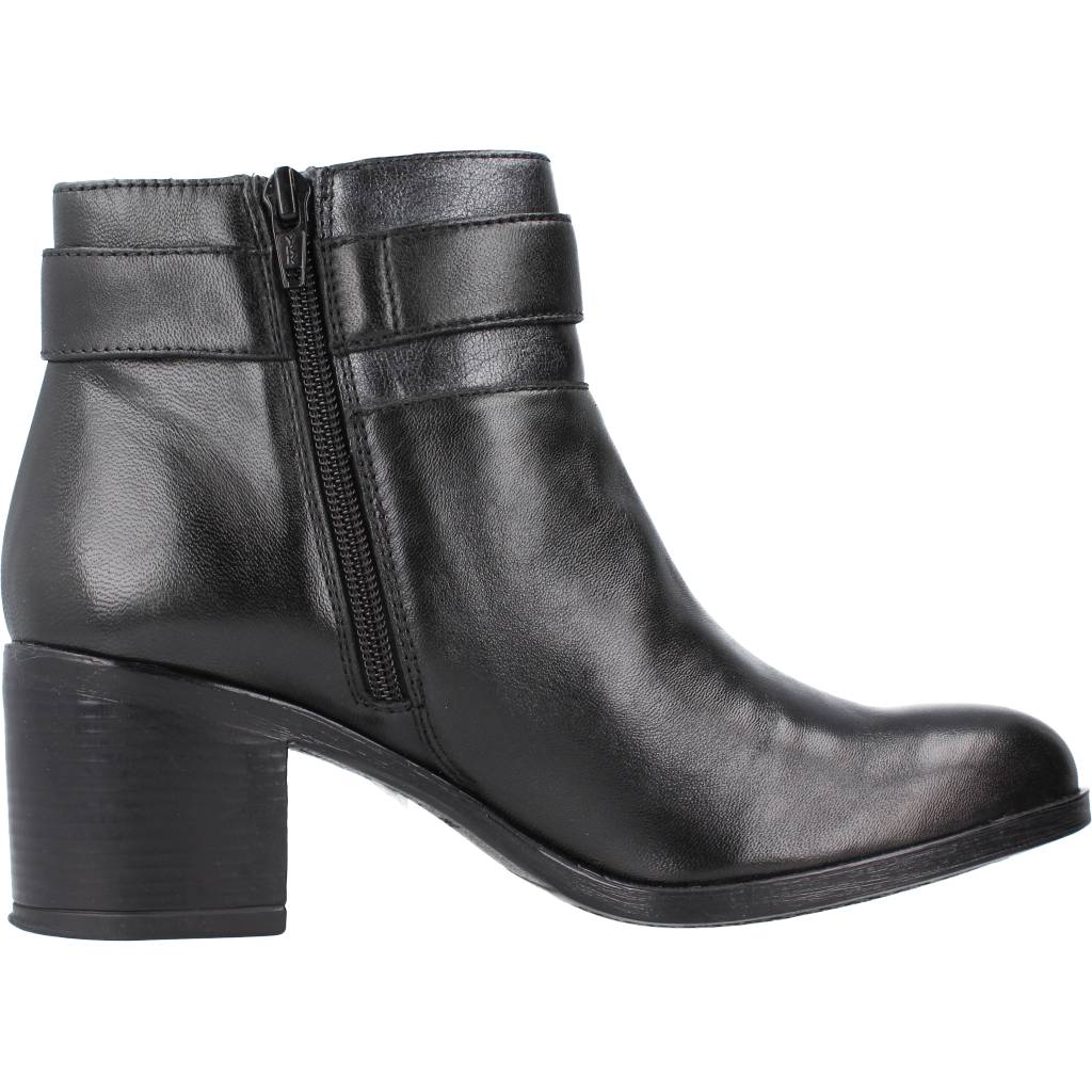 GEOX D NEW ASHEEL B en color C  (4)