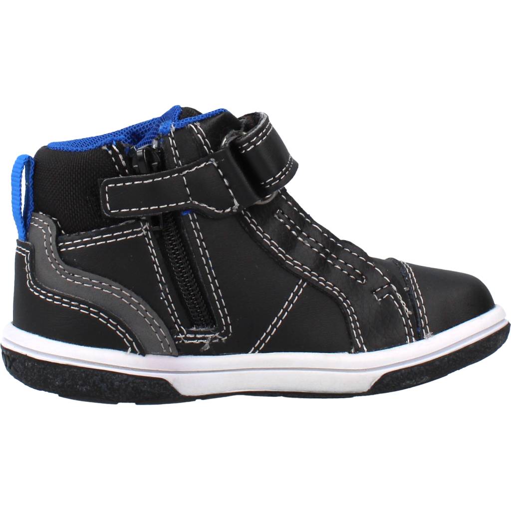 GEOX  B FLICK BOY A en color C  (4)