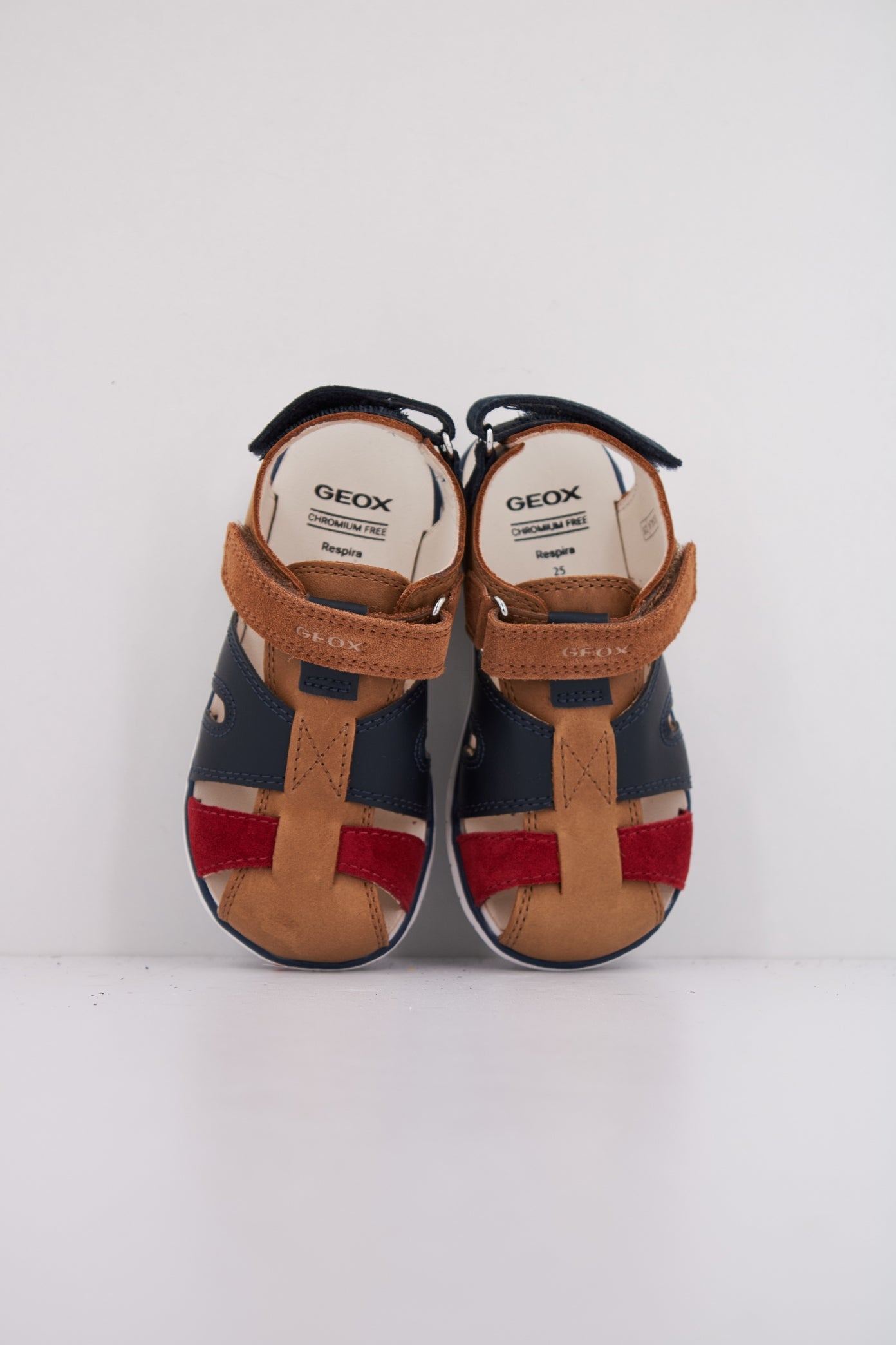 GEOX B SANDAL DELHI BOY en color C  (3)