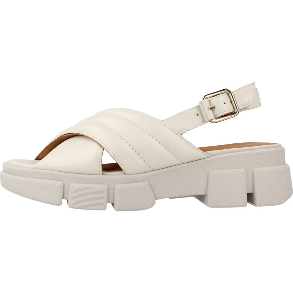 GEOX  D LISBONA A en color C  (2)