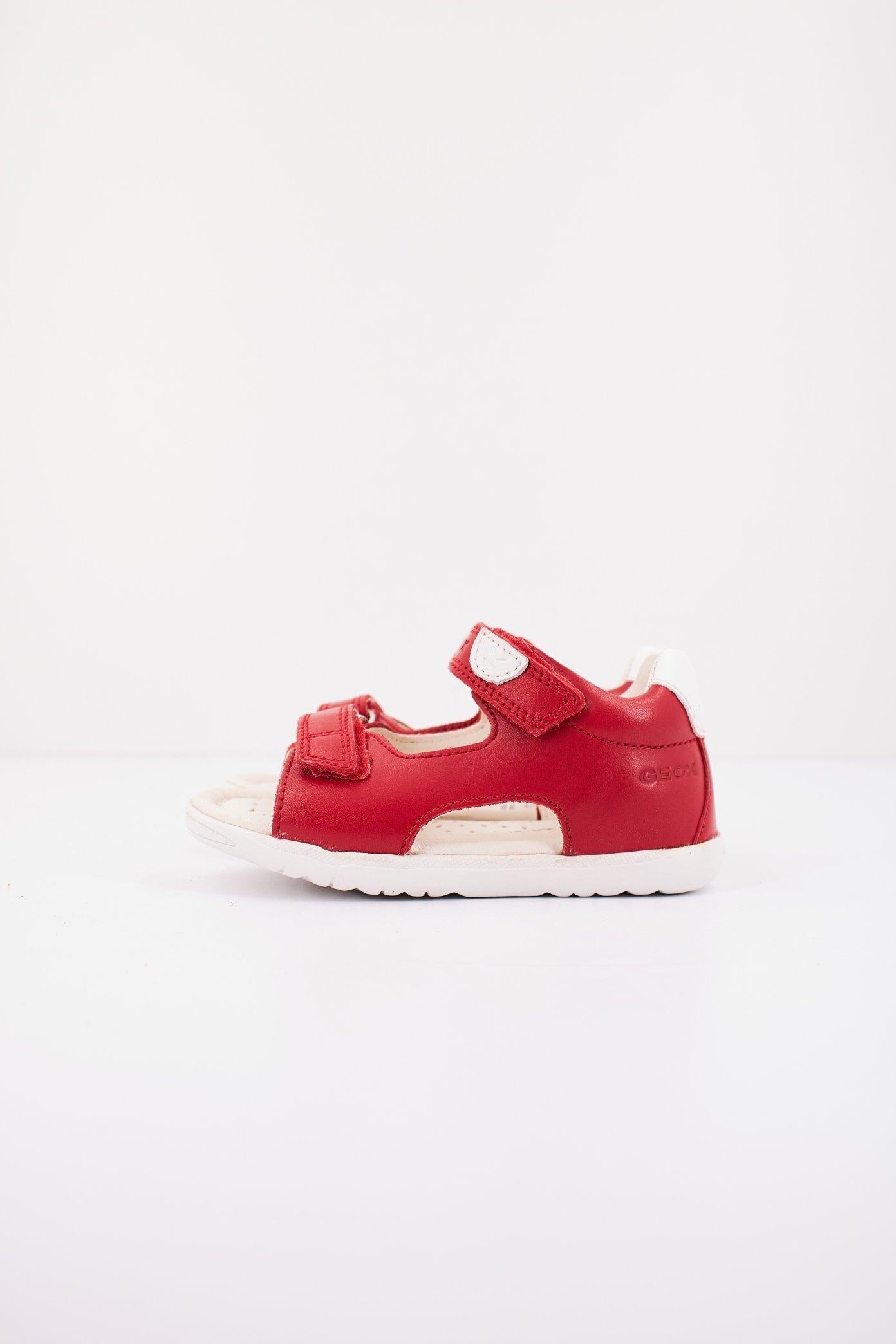 GEOX B SANDAL MACCHIA BOY en color C  (1)