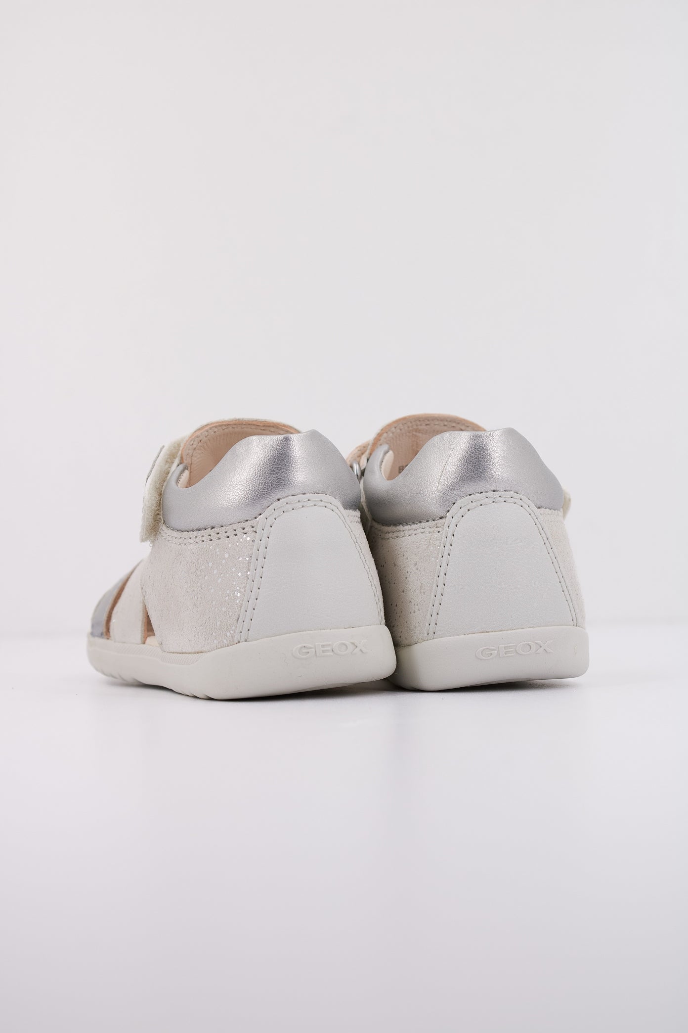 GEOX  B SANDAL MACCHIA GI en color C  (4)
