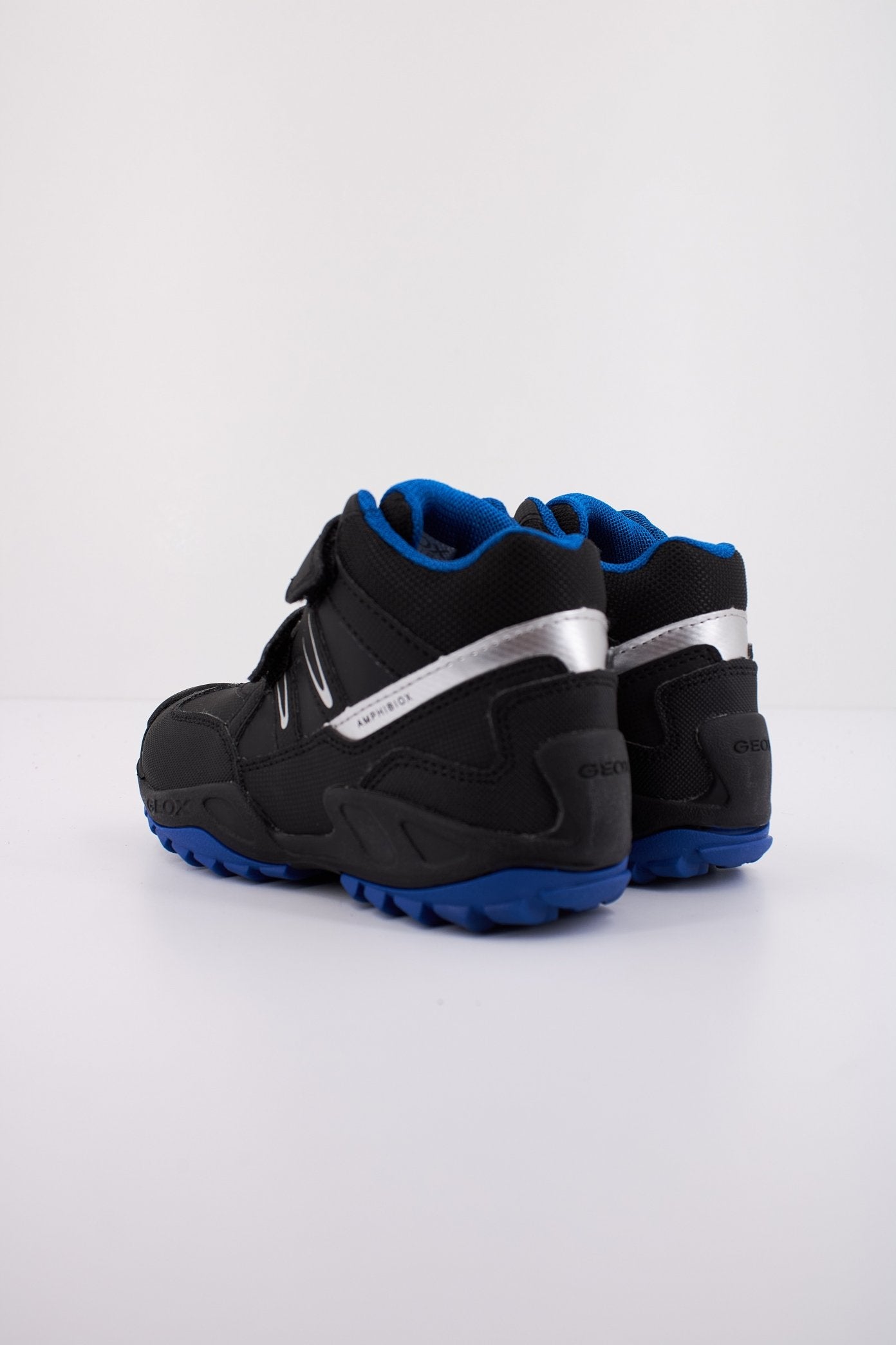 GEOX J NEW SAVAGE BOY B A en color C  (4)
