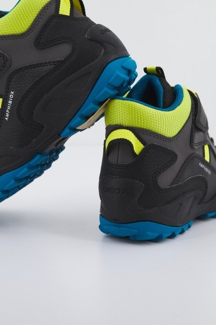 GEOX J NEW SAVAGE BOY B A en color C  (3)