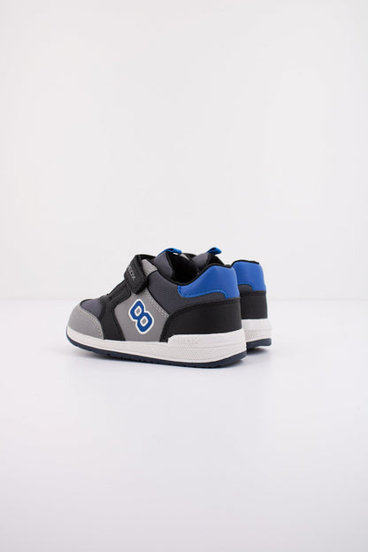 GEOX B RISHON BOY en color C  (3)
