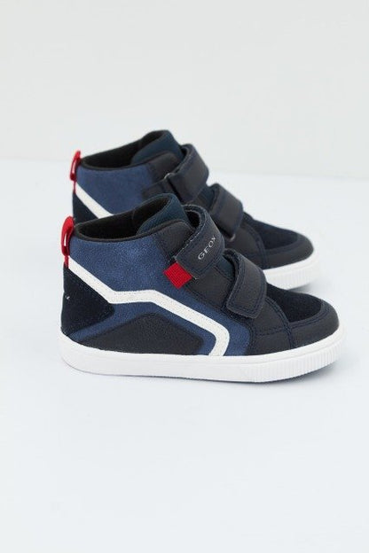 GEOX B KILWI BOY en color C  (2)