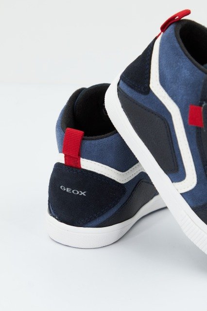 GEOX B KILWI BOY en color C  (4)