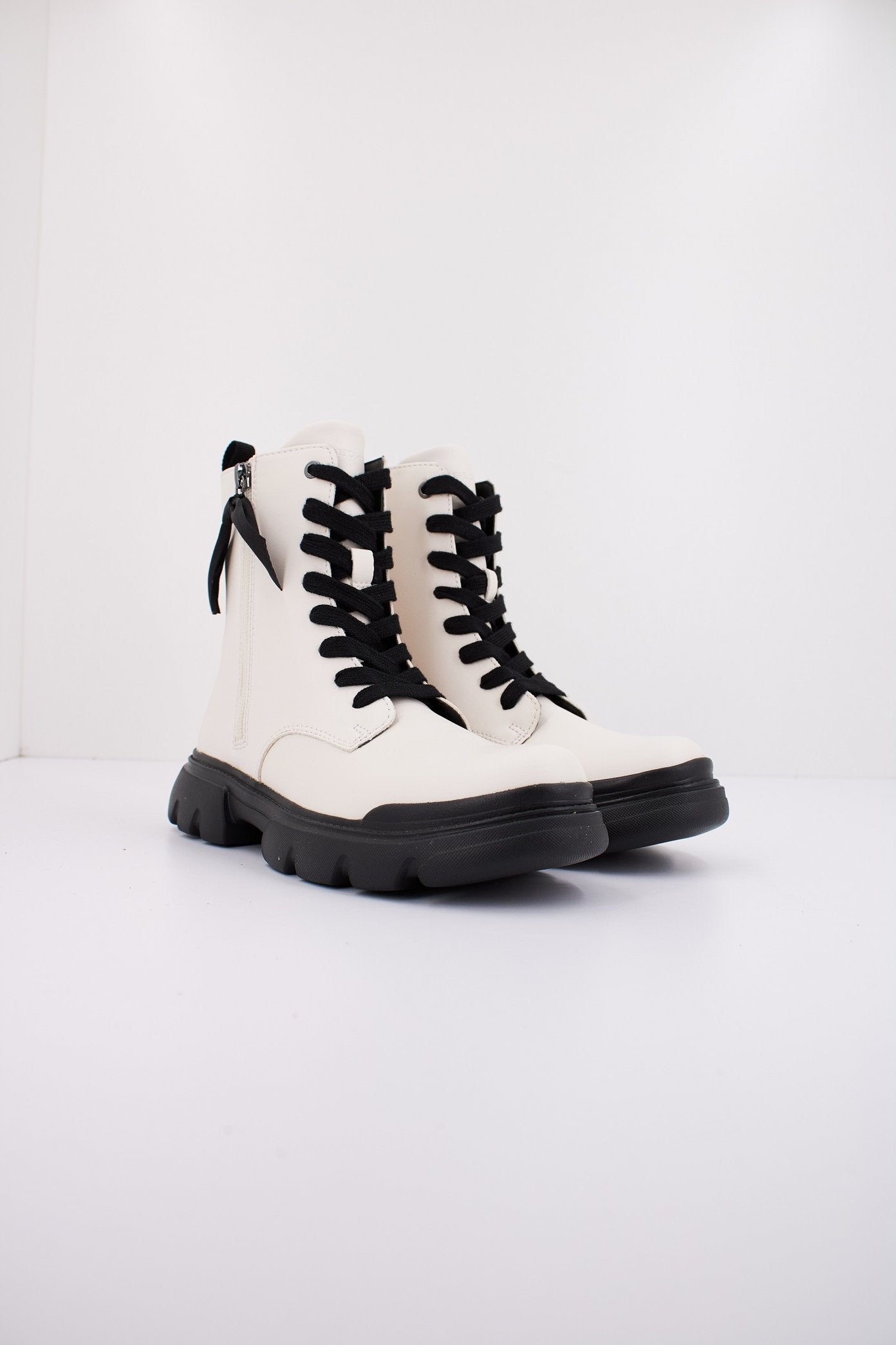 GEOX J JUNETTE G. en color CMB  (2)
