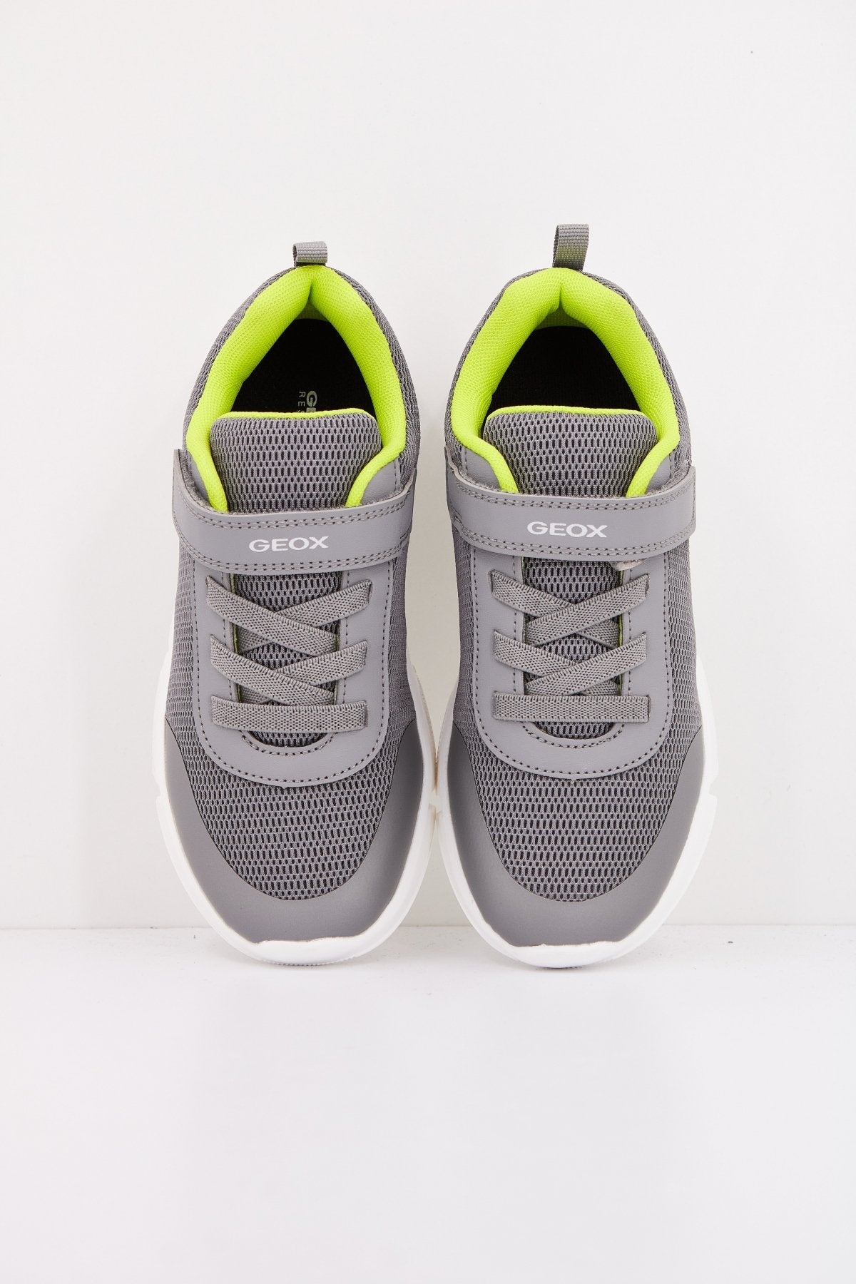 GEOX J ARIL en color C  (4)