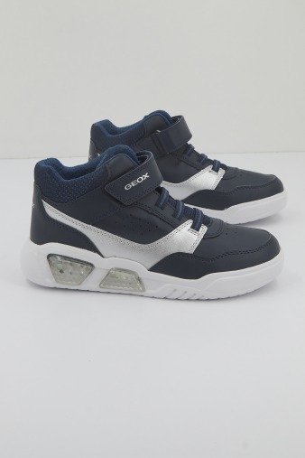 GEOX J ILLUMINUS B en color C  (2)