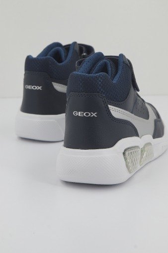 GEOX J ILLUMINUS B en color C  (3)