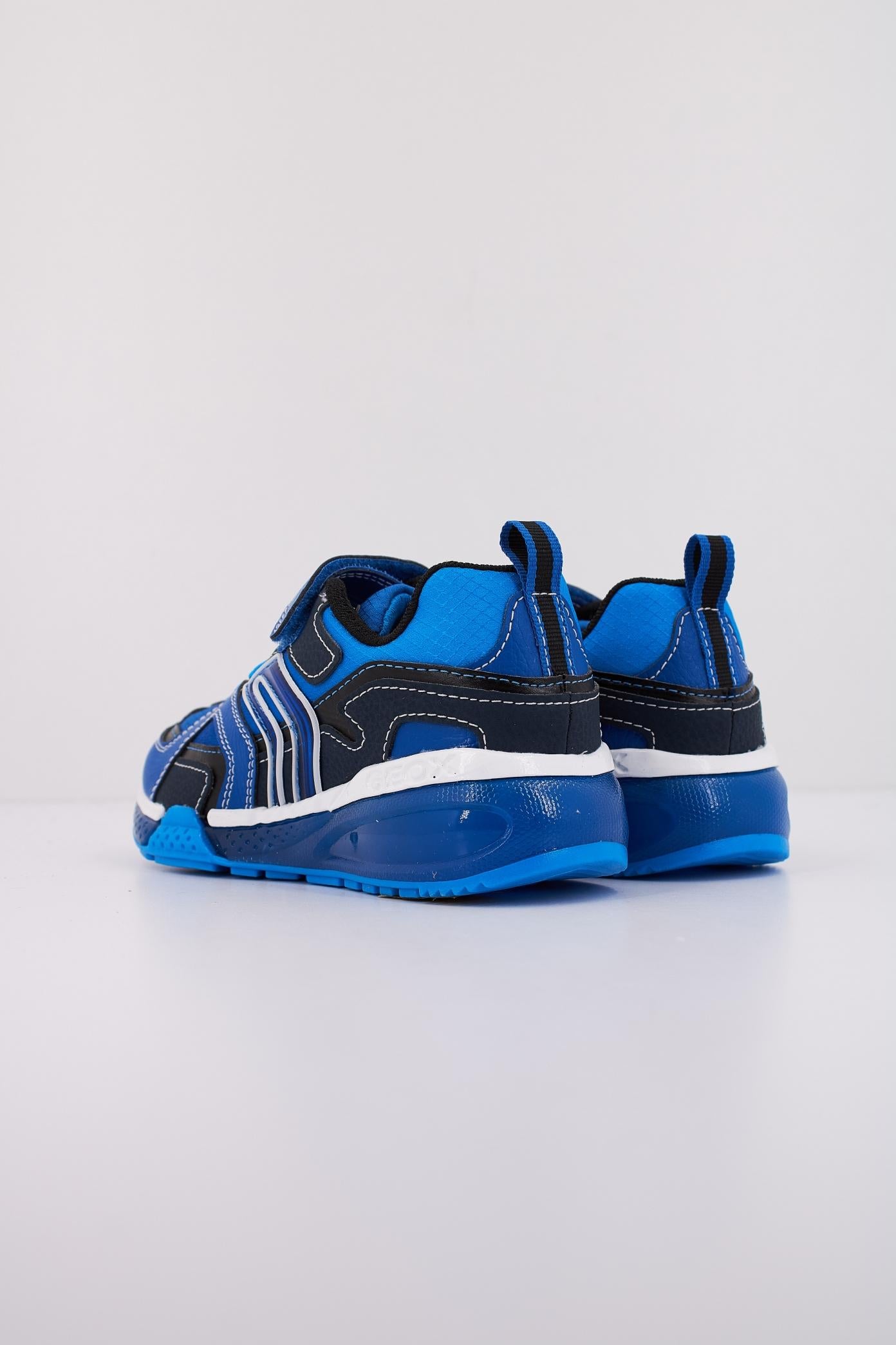 GEOX J BAYONYC BOY en color C  (4)