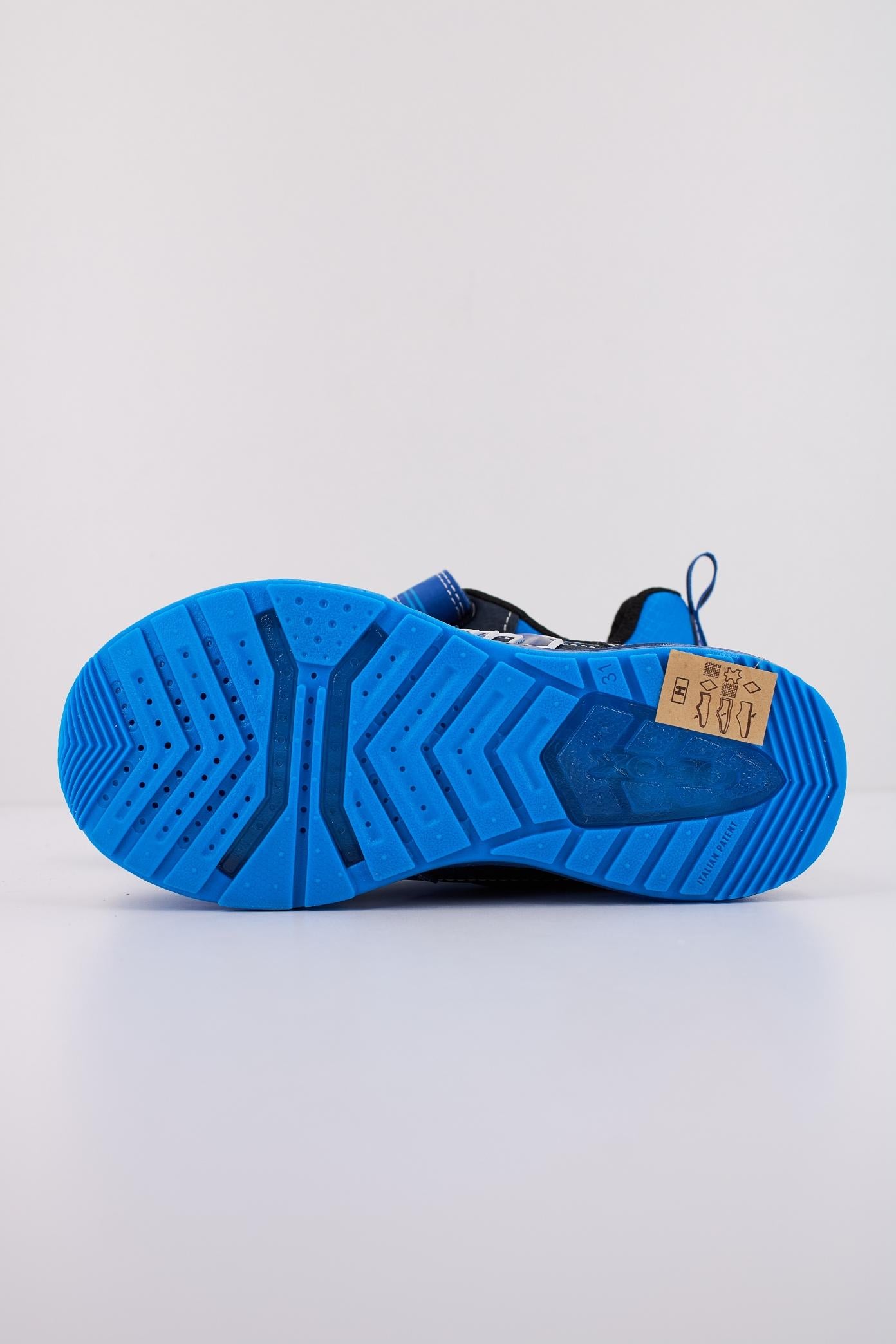 GEOX J BAYONYC BOY en color C  (5)