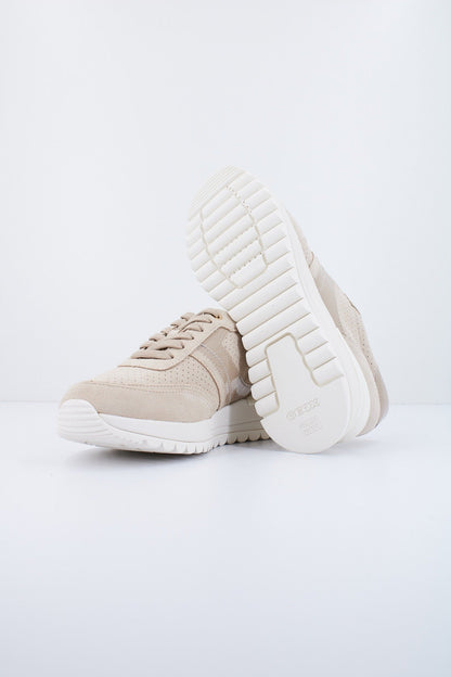 GEOX D DESYA A en color C  (4)