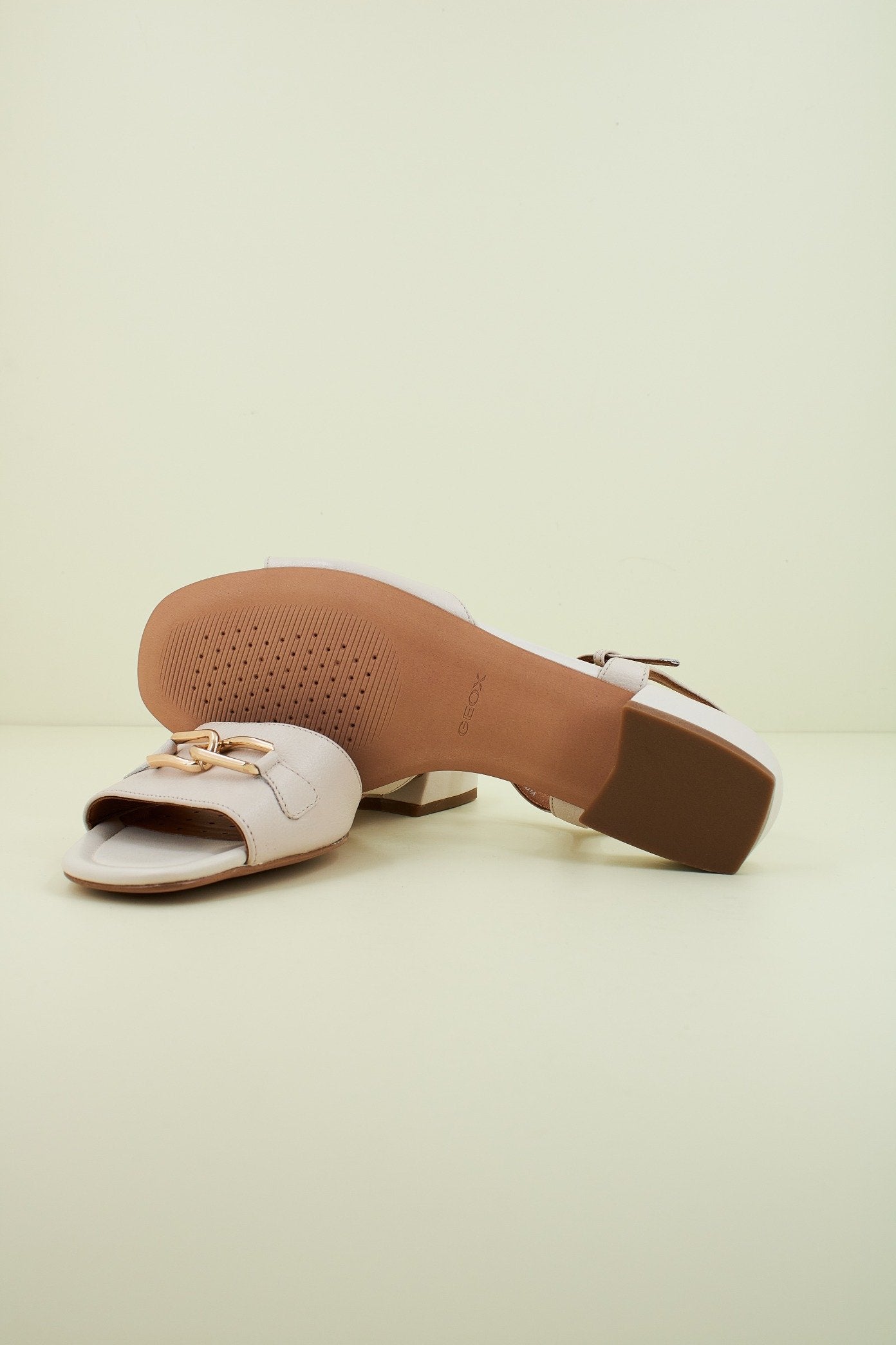 GEOX D NEW ERAKLIA  B en color C  (4)