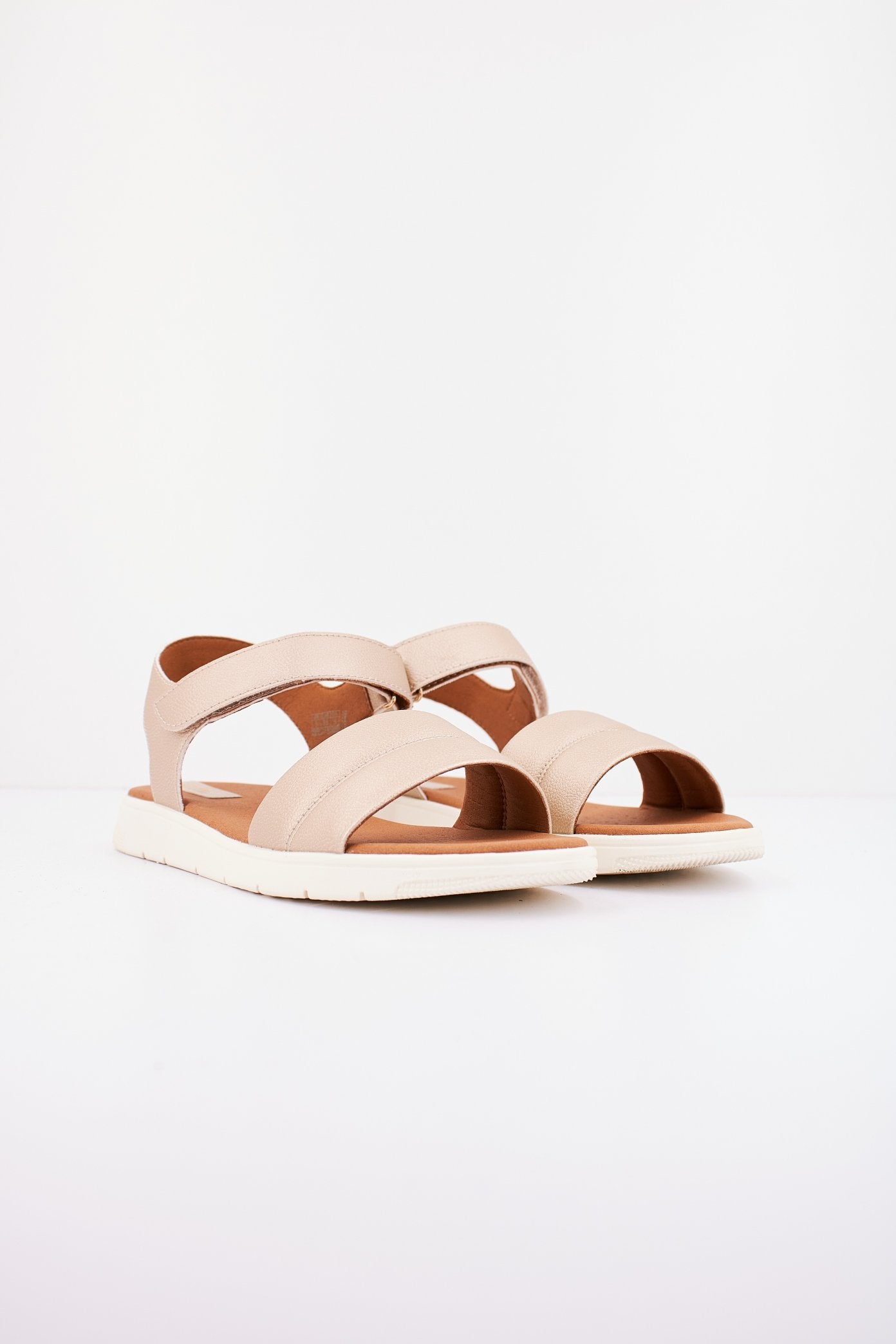 GEOX D DANDRA C en color C  (2)