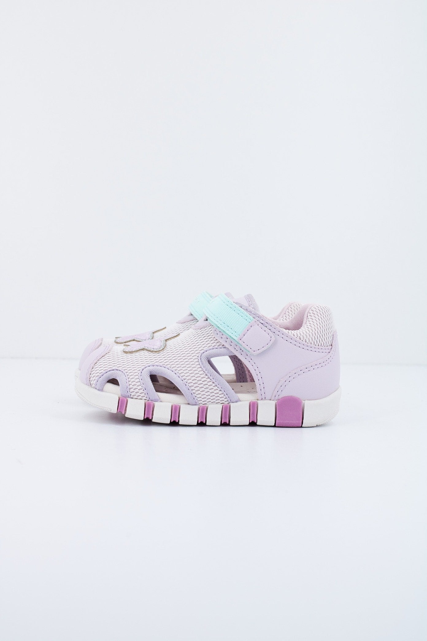 GEOX B SANDAL IUPIDOO en color C  (1)