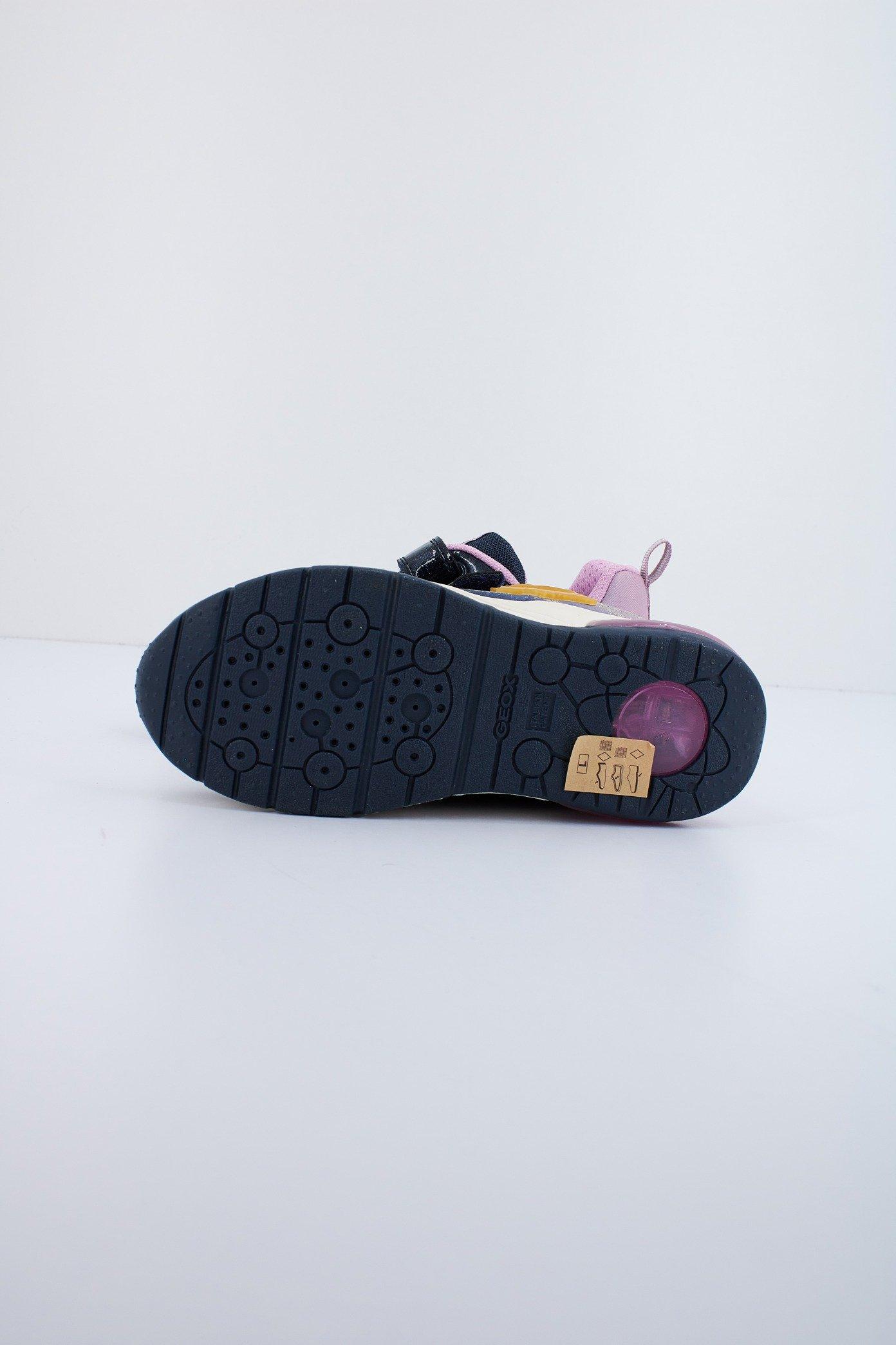GEOX J SPACECLUB G.A en color CFQ  (4)