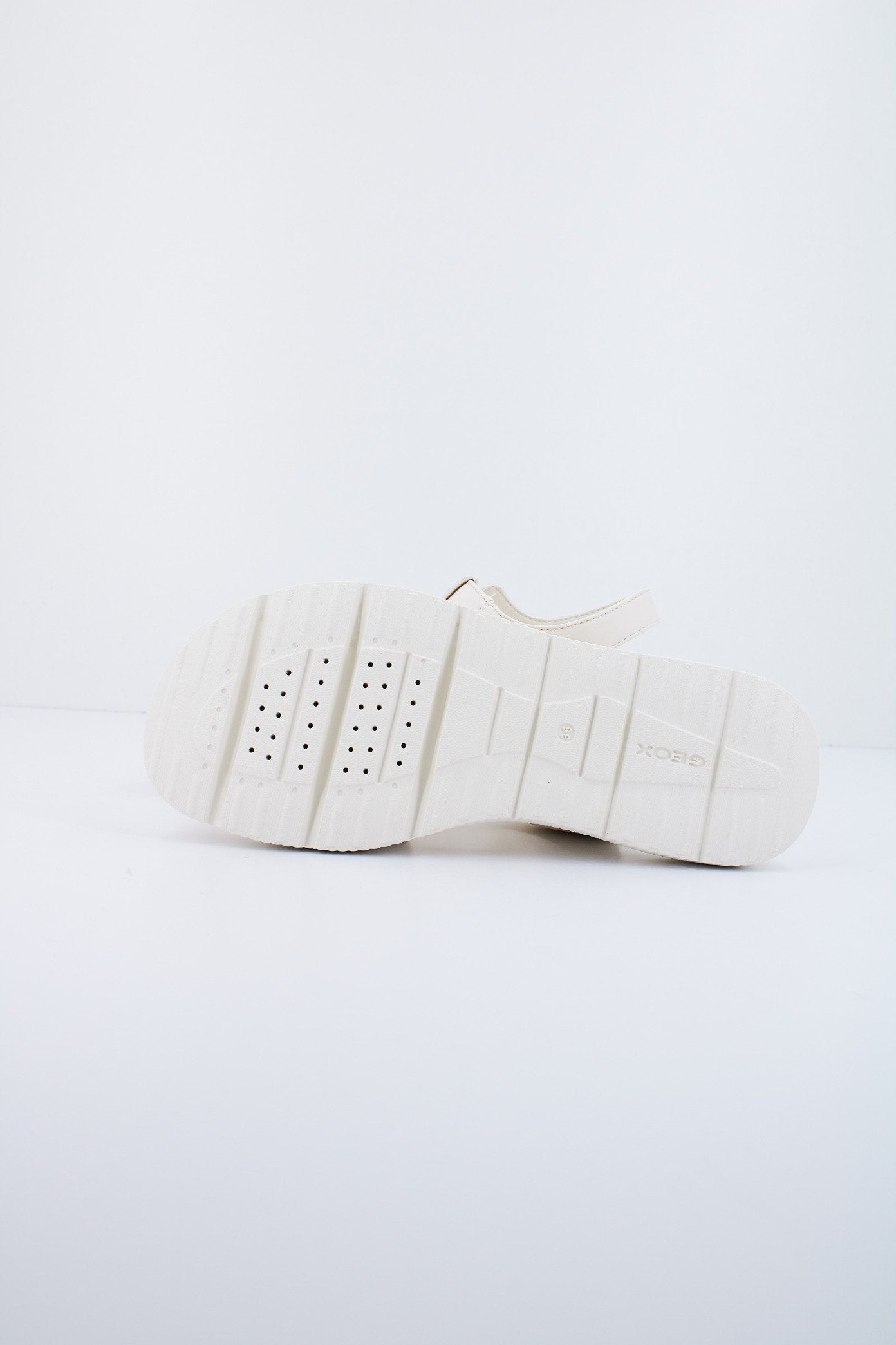 GEOX J SANDAL KODETTE J en color C  (4)