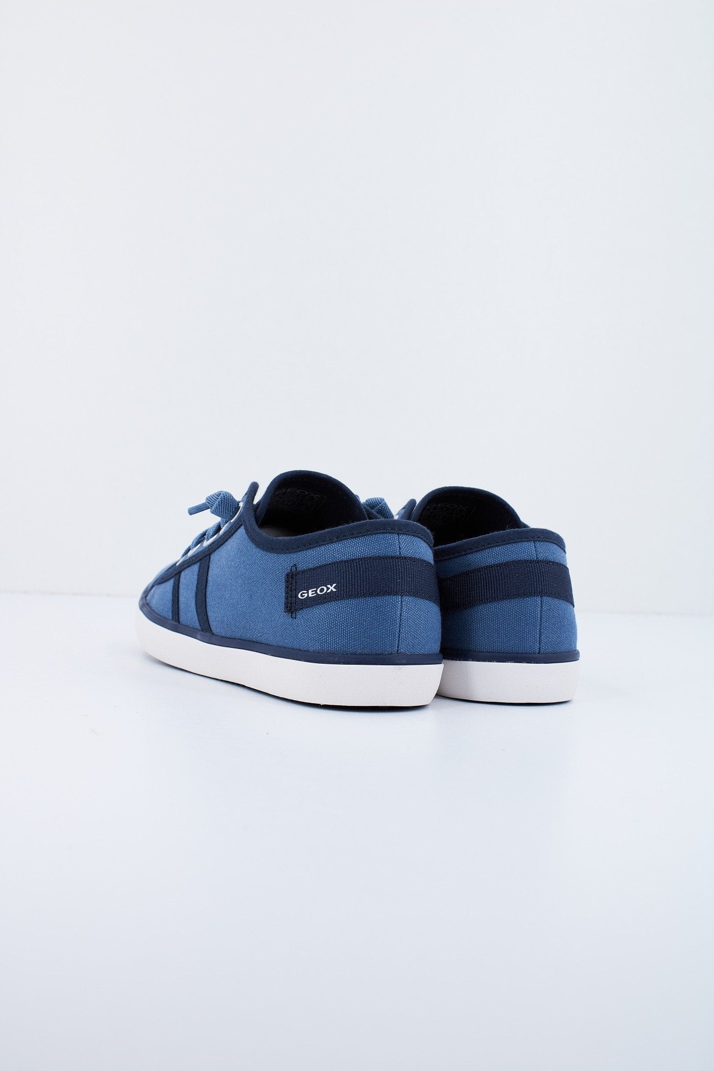 GEOX J GISLI B en color C  (3)