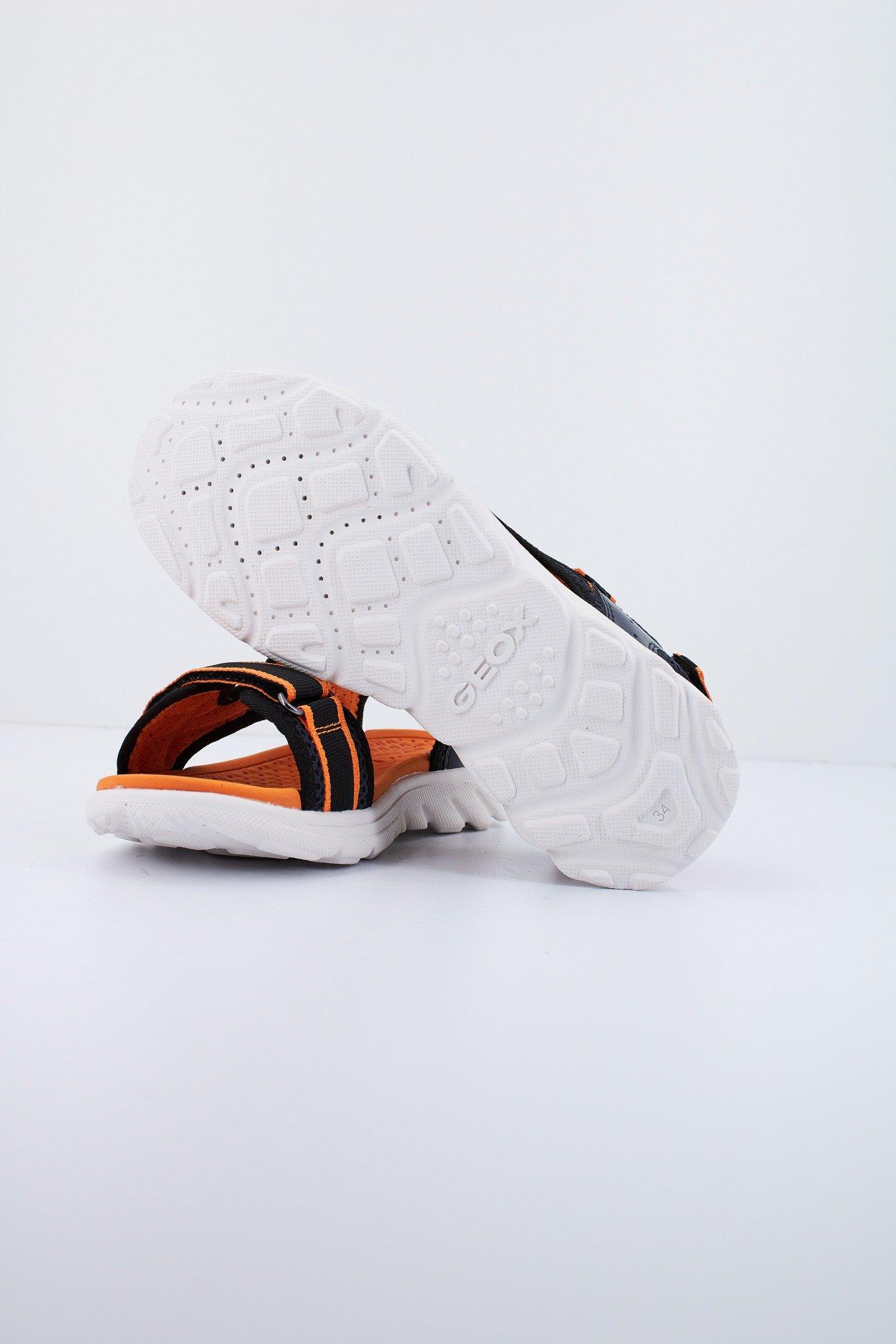 GEOX J SANDAL AIRADYUM B en color C  (4)