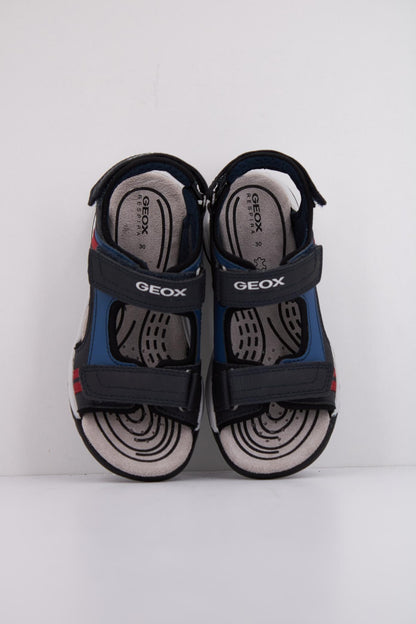 GEOX J BOREALIS BOY en color C  (3)