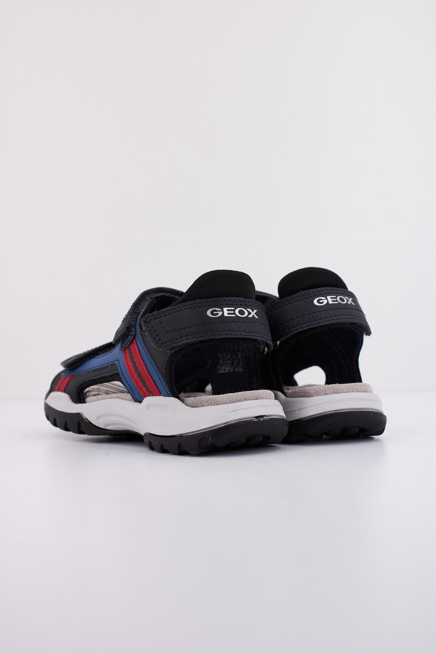 GEOX J BOREALIS BOY en color C  (4)