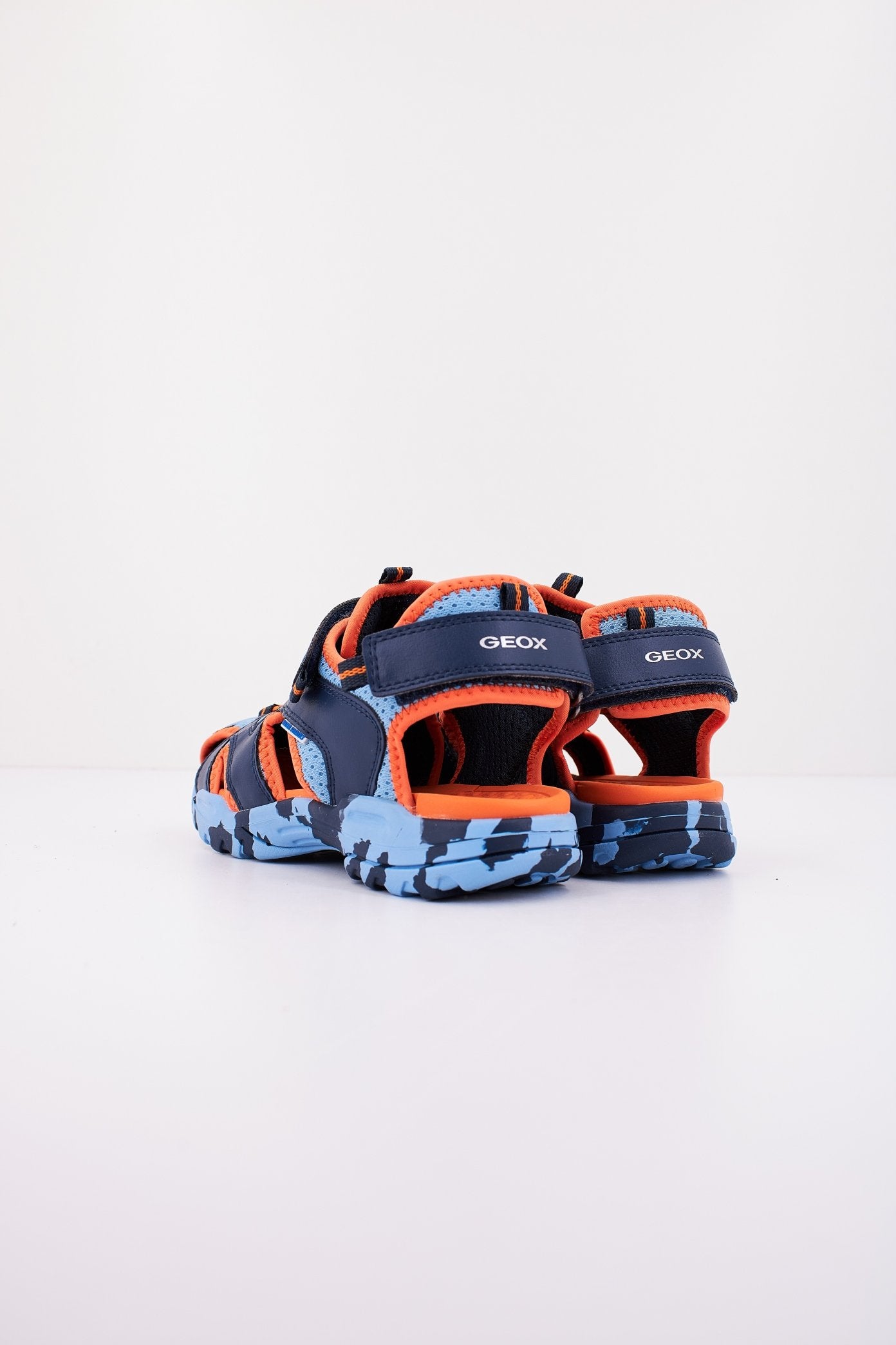 GEOX J BOREALIS B en color C  (3)