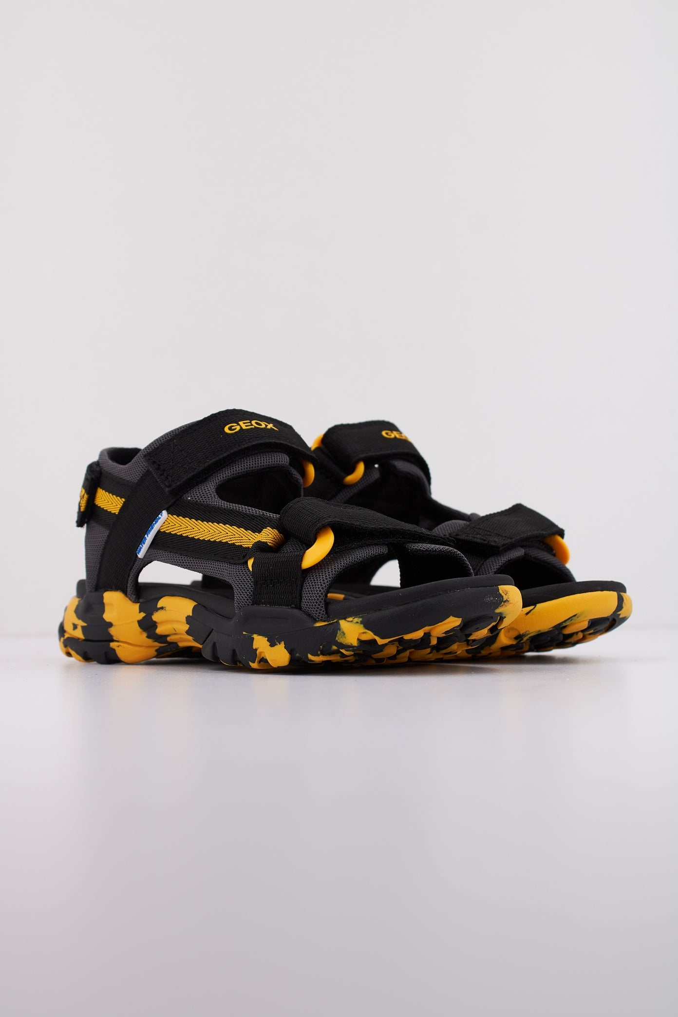 GEOX J BOREALIS B en color C  (2)