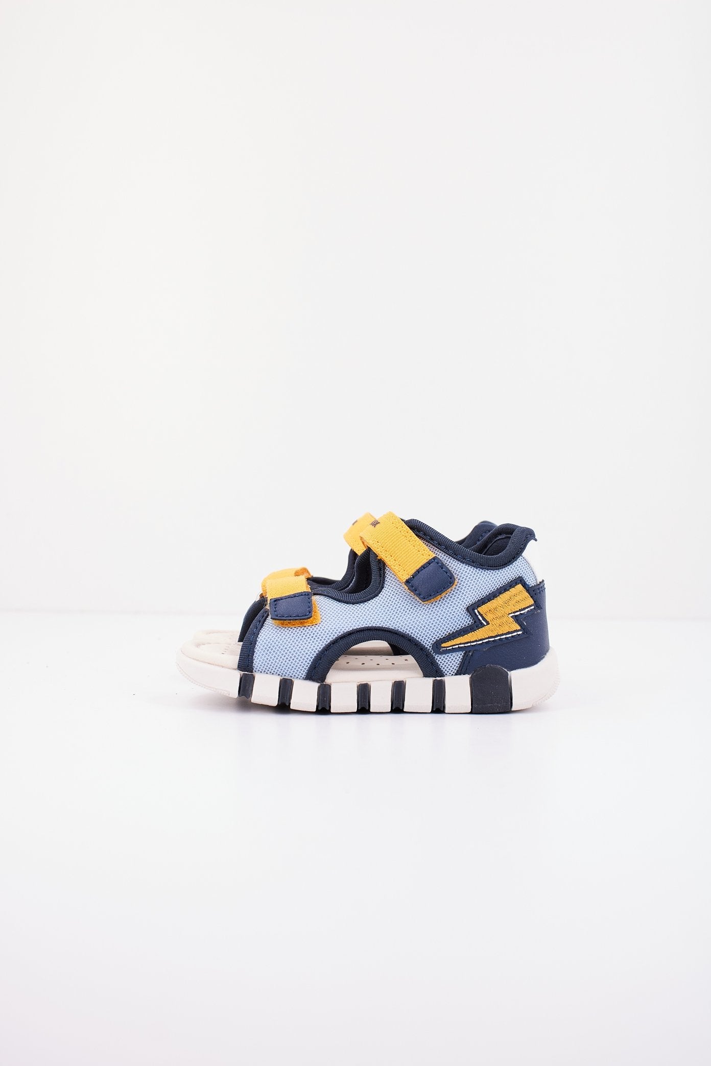 GEOX B SANDAL IUPIDOO A en color CBV  (1)