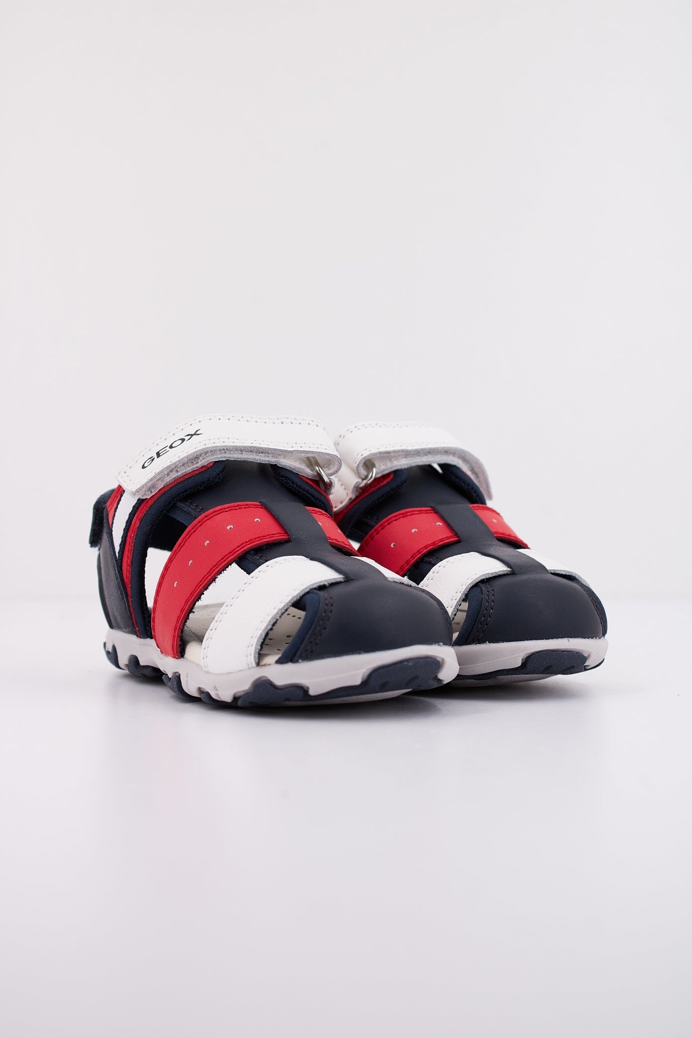 GEOX B SANDAL FLAFFEE BOY en color C  (2)
