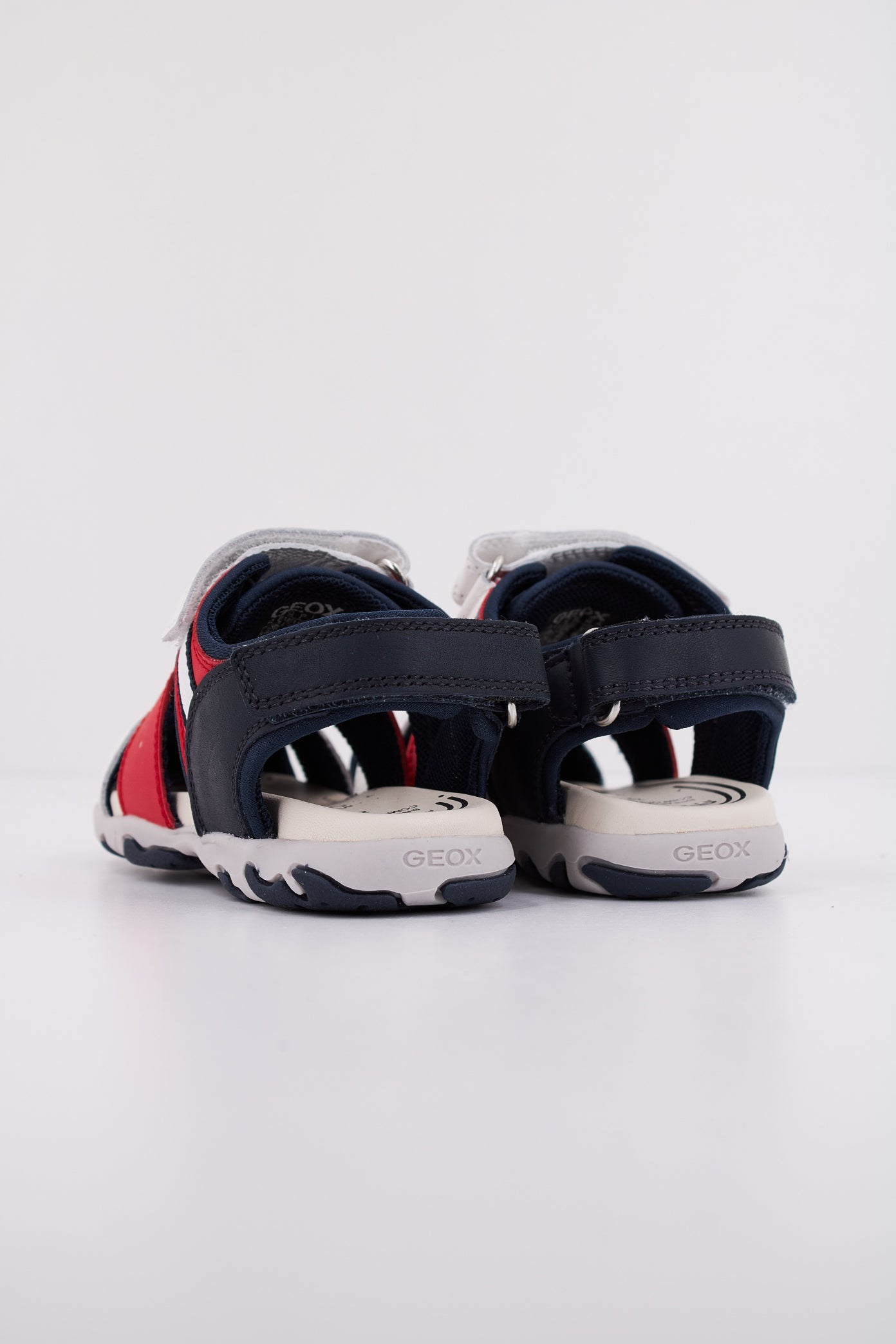 GEOX B SANDAL FLAFFEE BOY en color C  (4)