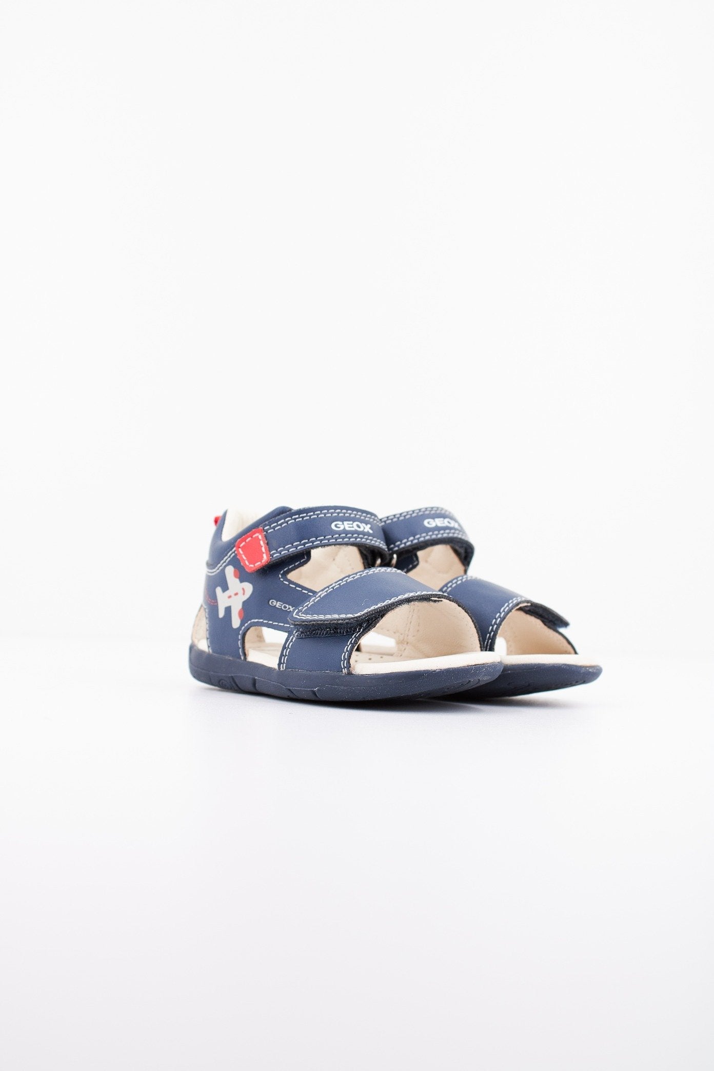 GEOX B SANDAL TAPUZ BOY en color C  (3)
