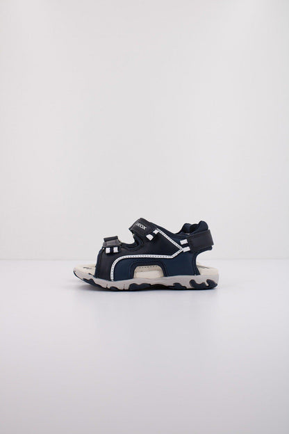 GEOX B SANDAL FLAFFEE BOY en color C  (1)