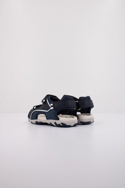 GEOX B SANDAL FLAFFEE BOY en color C  (3)