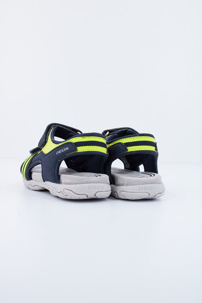 GEOX B SANDAL FLAFFEE BOY en color C  (3)