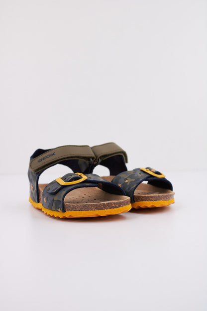 GEOX B SANDAL CHALKI BOY en color C  (2)