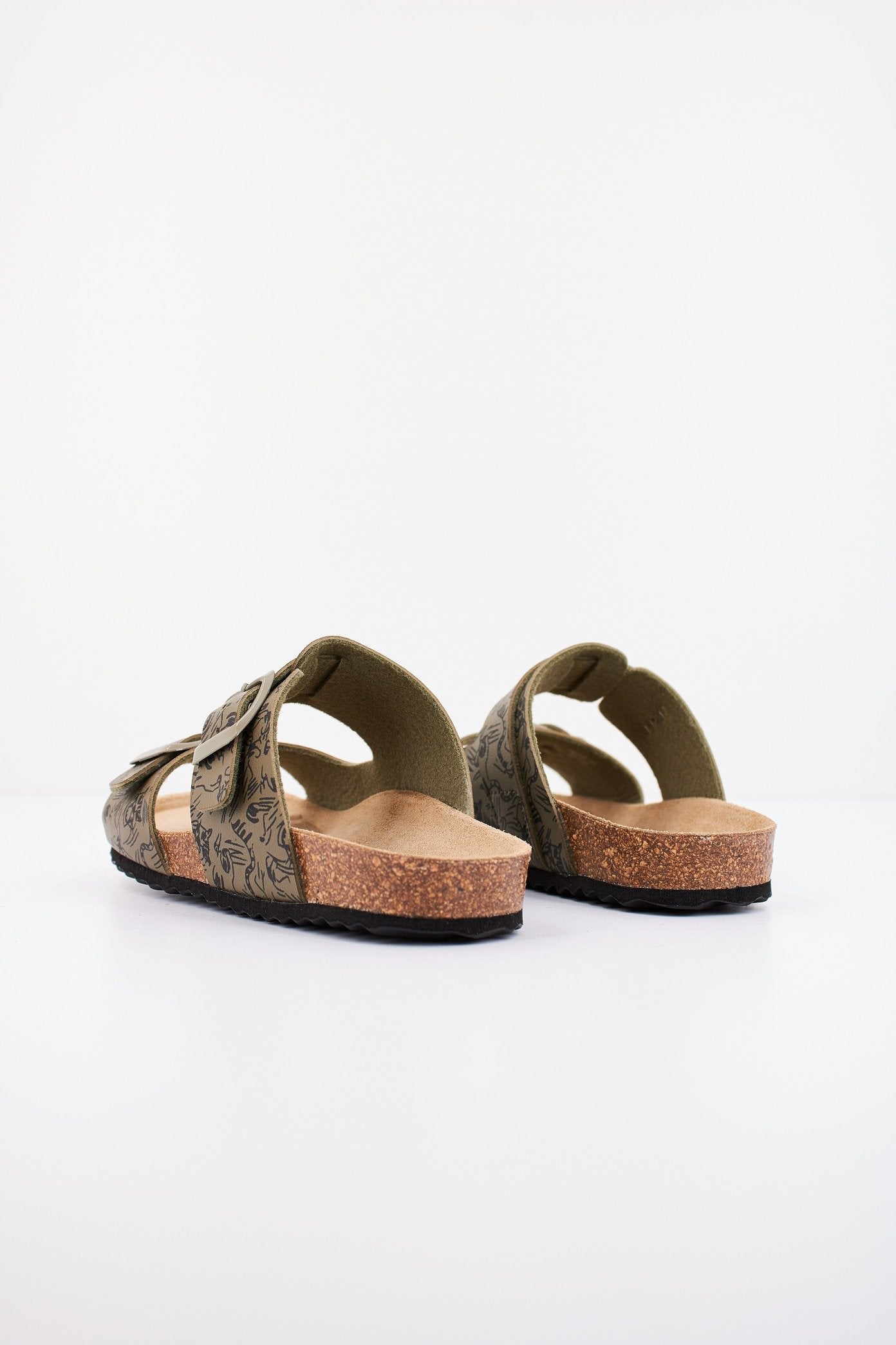 GEOX J GHITA BOY en color C  (3)
