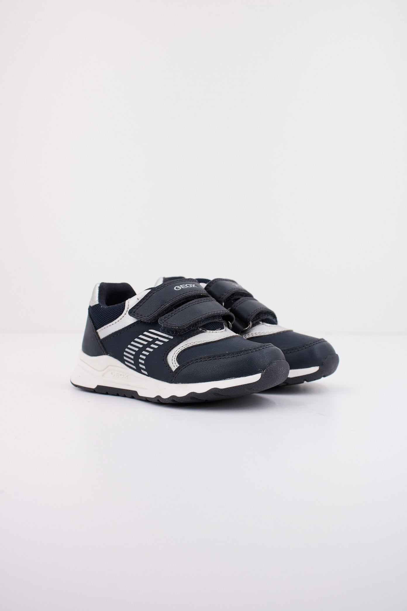 GEOX B PYRIP BOY en color C  (2)