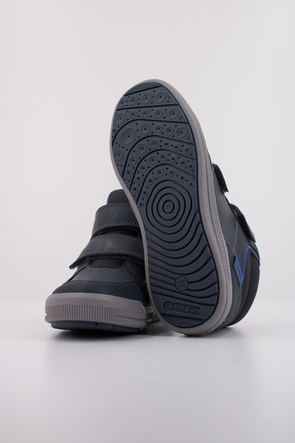 GEOX J ARZACH en color C  (5)