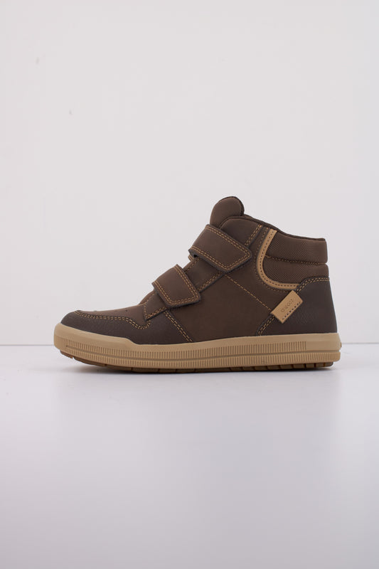 GEOX J ARZACH en color C  (1)