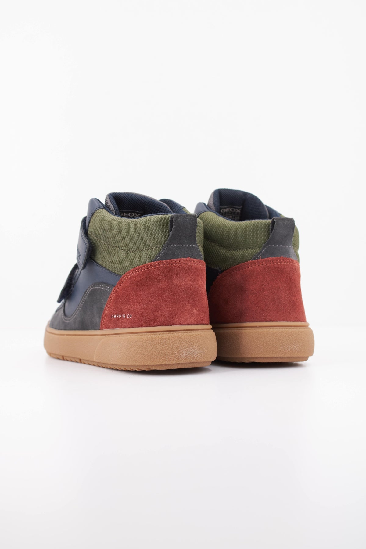 GEOX JLEA  J  en color C  (4)