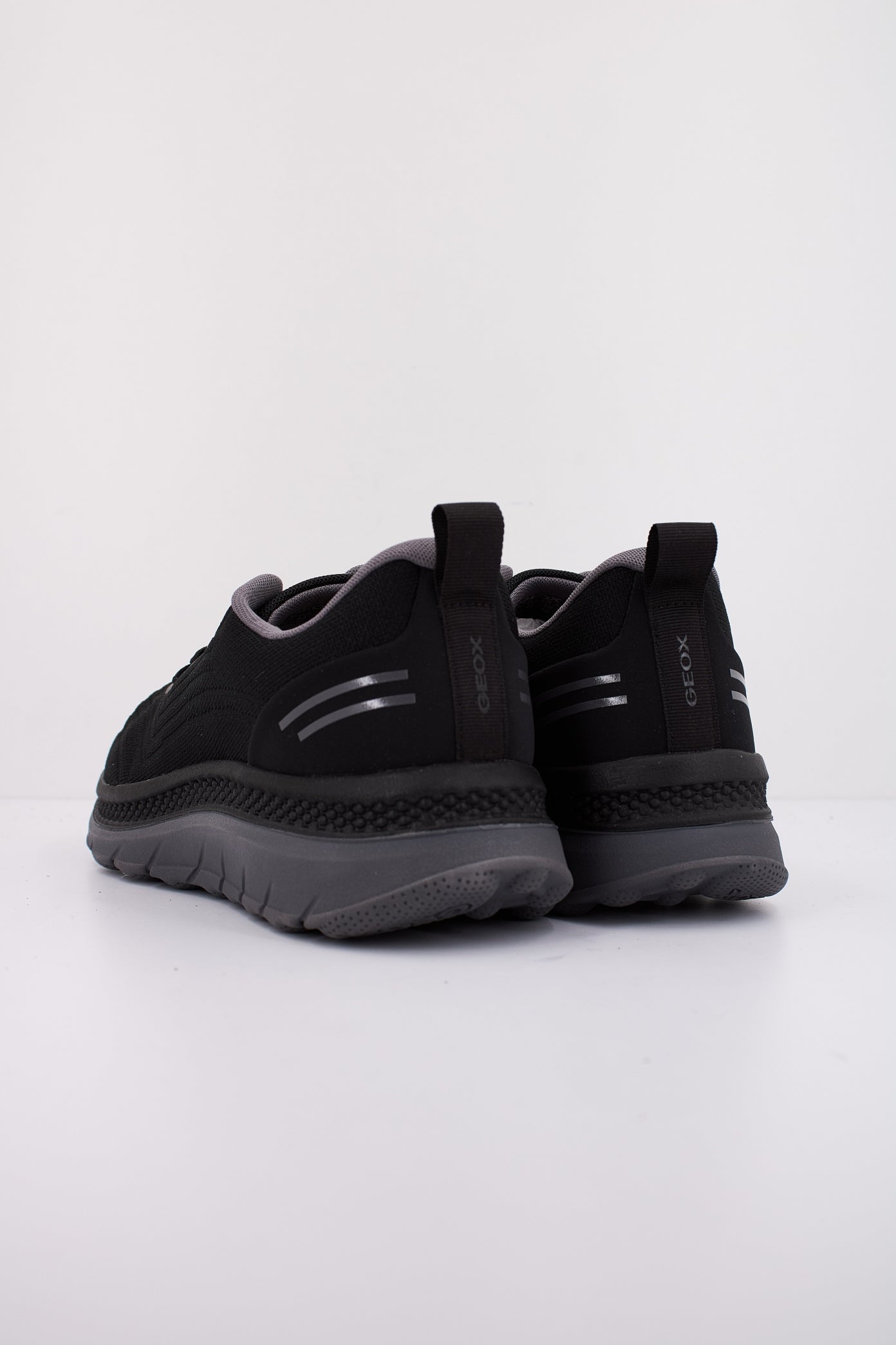 GEOX  U SPHERICA en color C  (4)