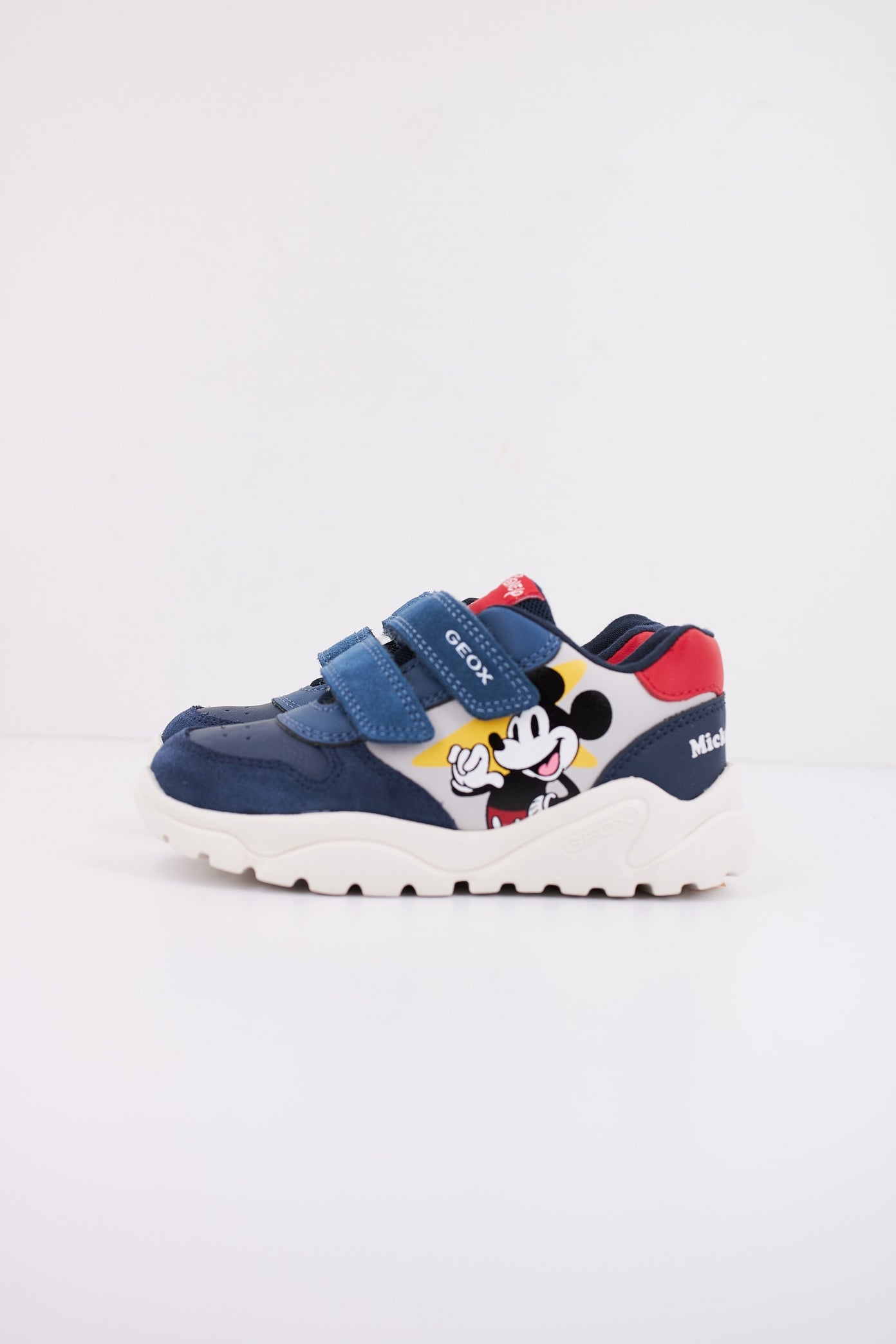 GEOX  B CIUFCIUF en color C  (1)