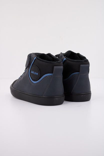 GEOX  B GISLI en color C  (4)