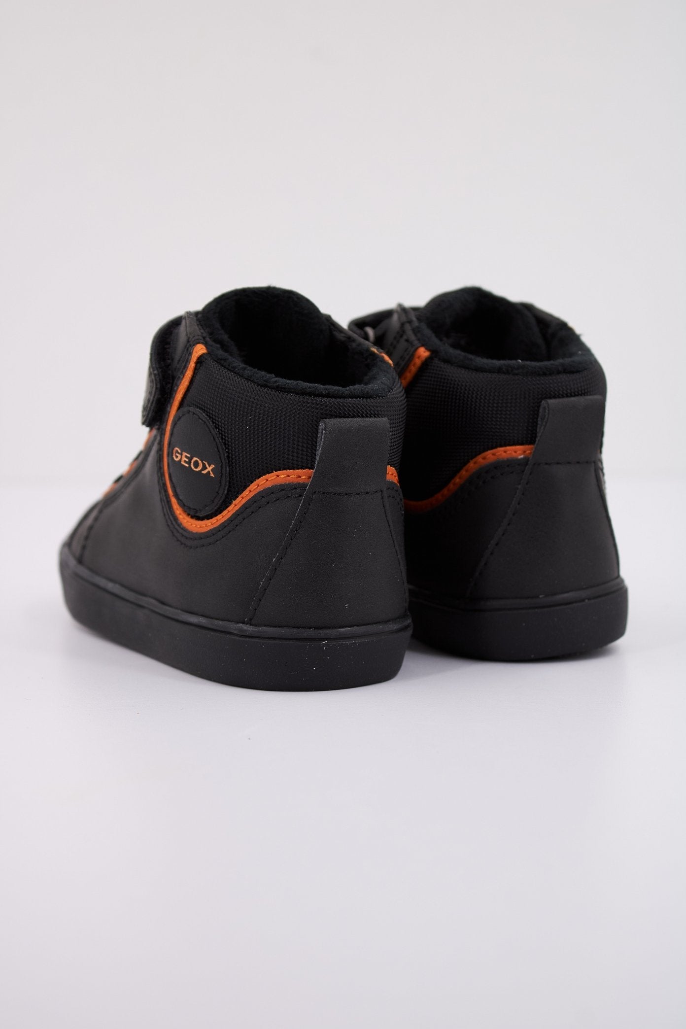 GEOX  B GISLI en color C  (4)