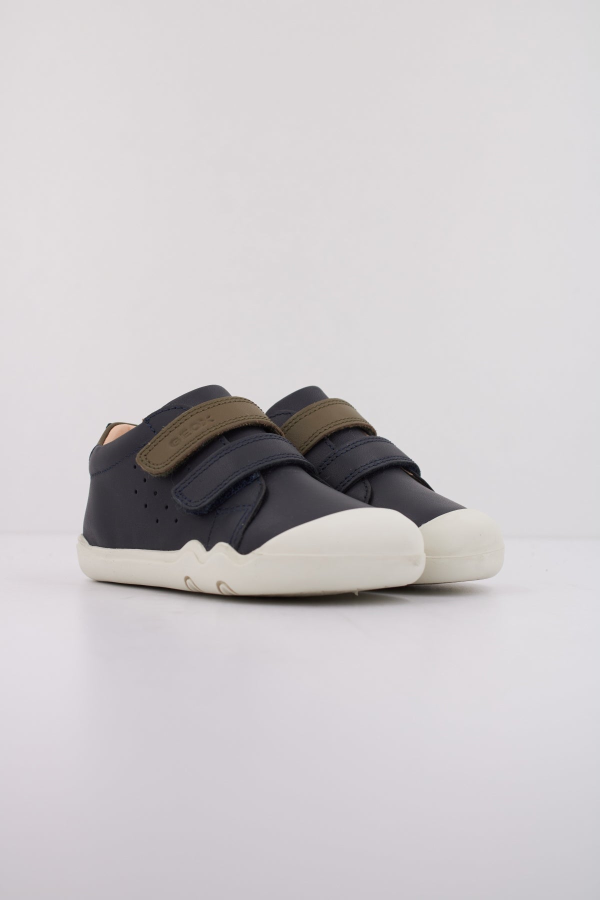 GEOX B STEPPIEUP BOY en color CFE  (2)