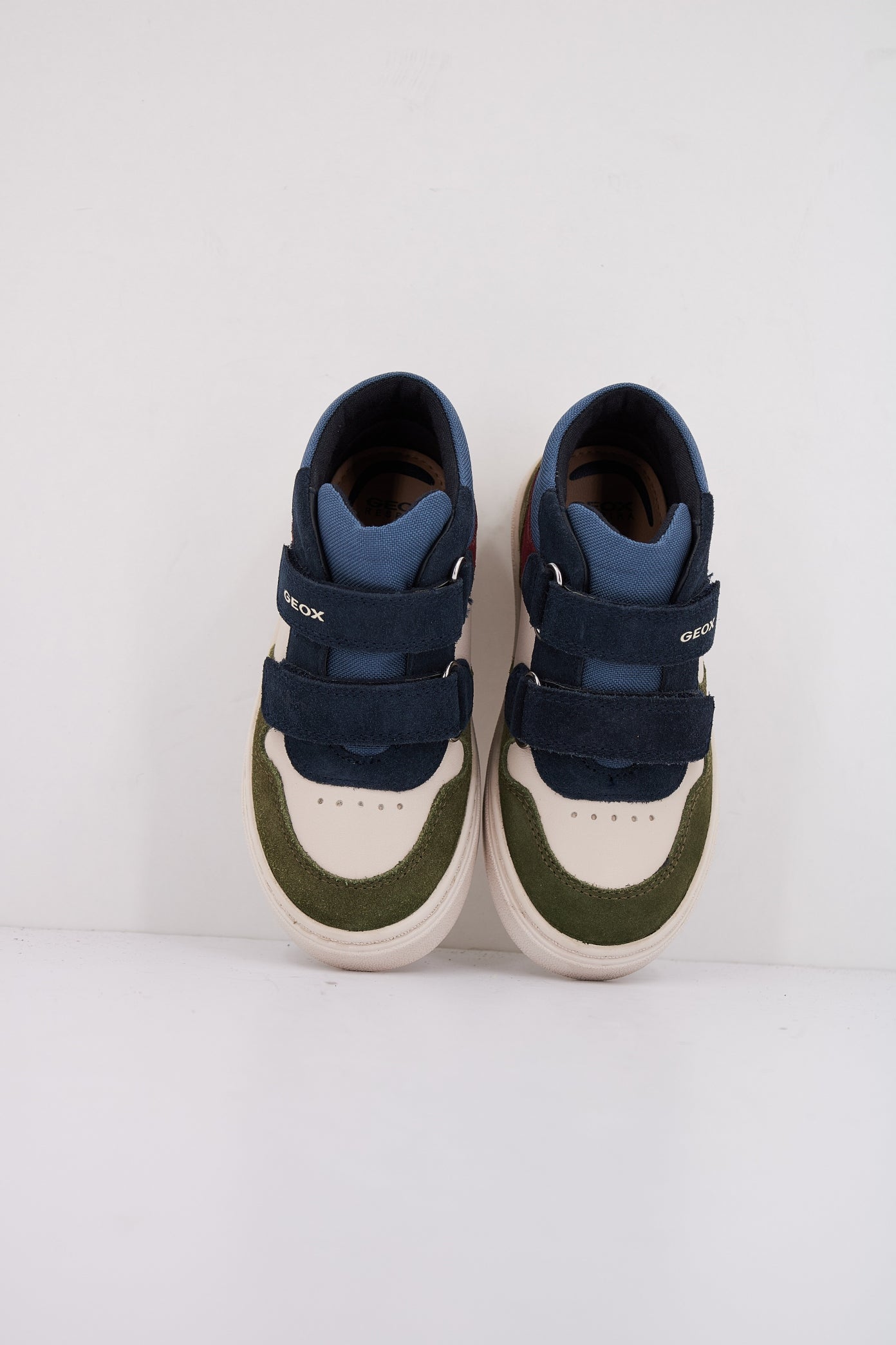 GEOX B NASHIK en color C  (3)